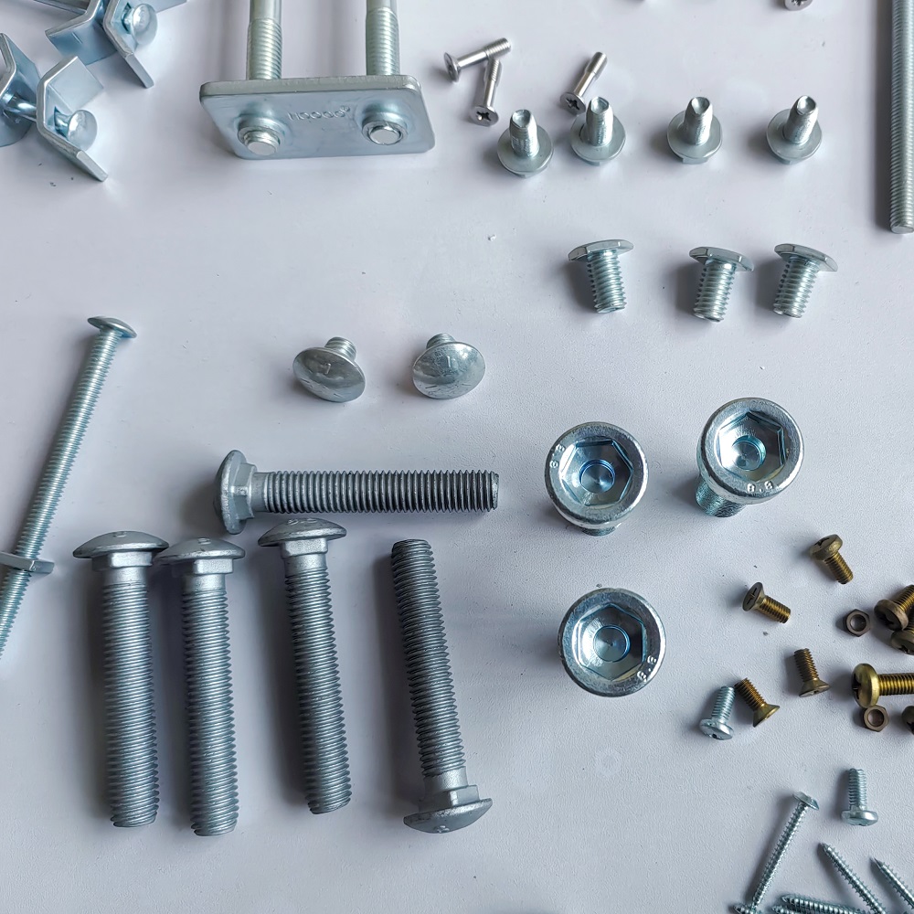 Mikä on koneen ruuvi?